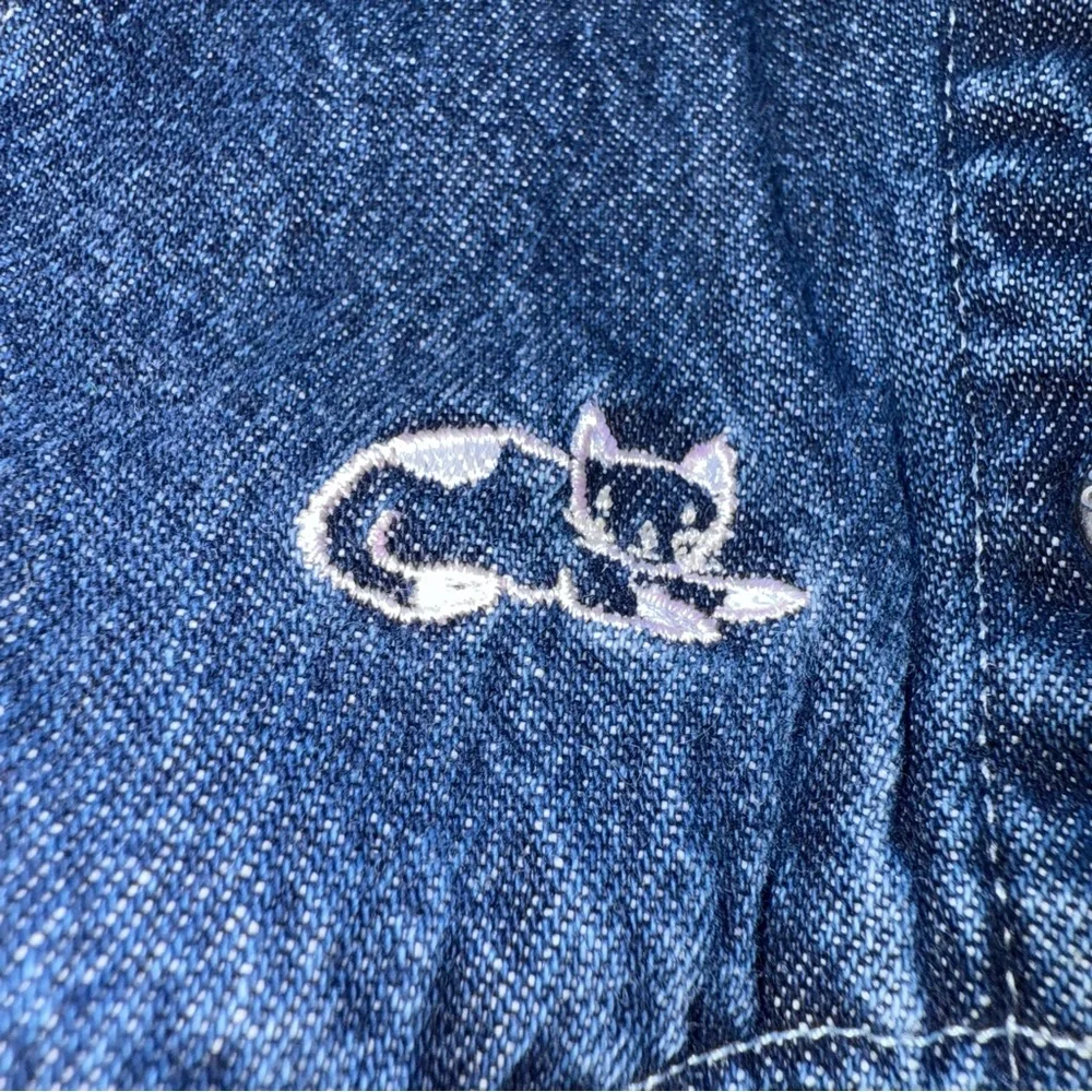 Y2K OshKosh B'gosh Blue Denim Kids Dress Embroidered Cat Yarn Pockets 18 Mo CUTE